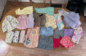 Toddler Girl Assorted Clothing Bundle Size 2T
